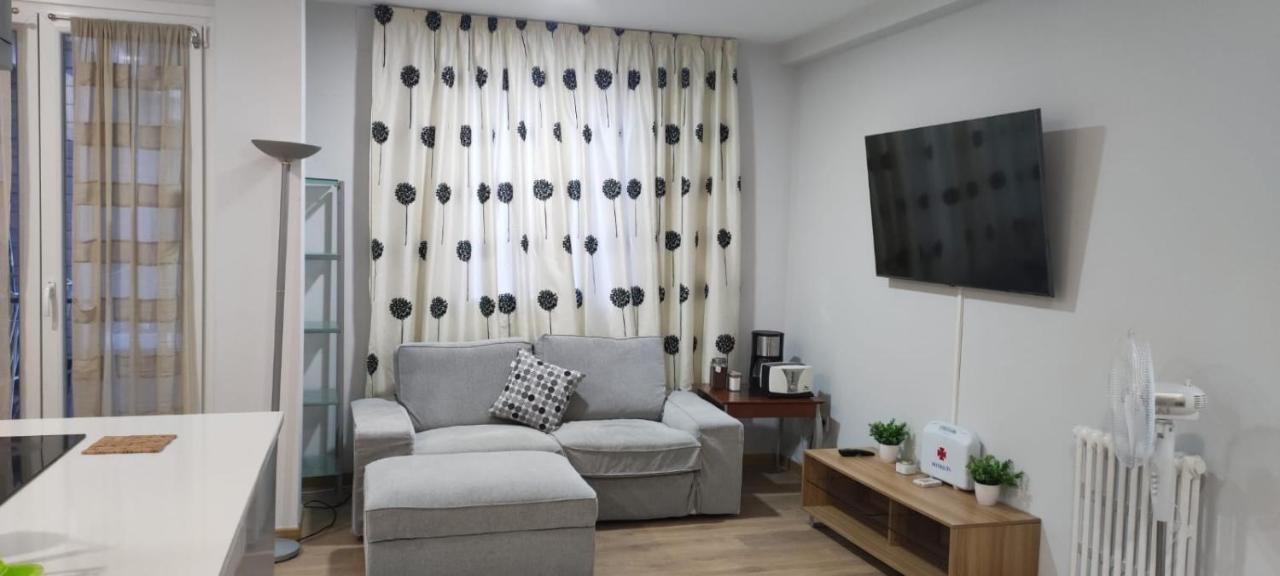 Habitación Céntrica Con Balcón Habitación en casa particular Bilbao