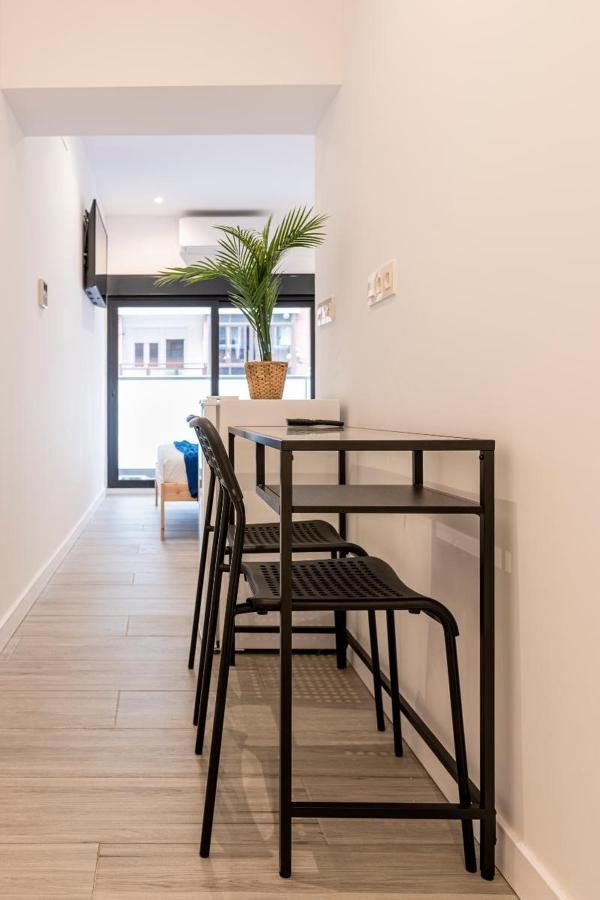 & Kitchen Zorroza Guest house