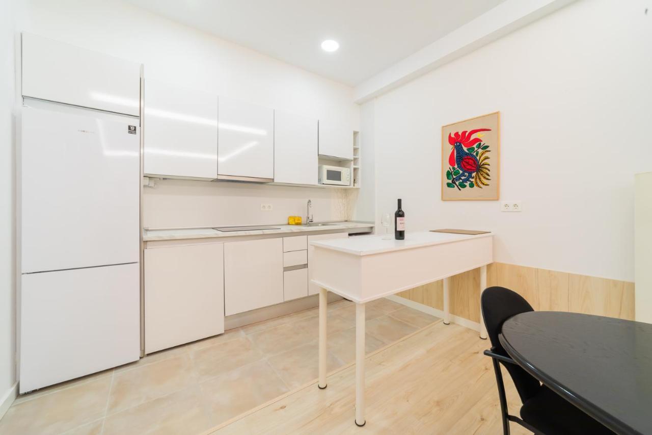 Apartment Gran Via Dona Casilda Park By Next Stop