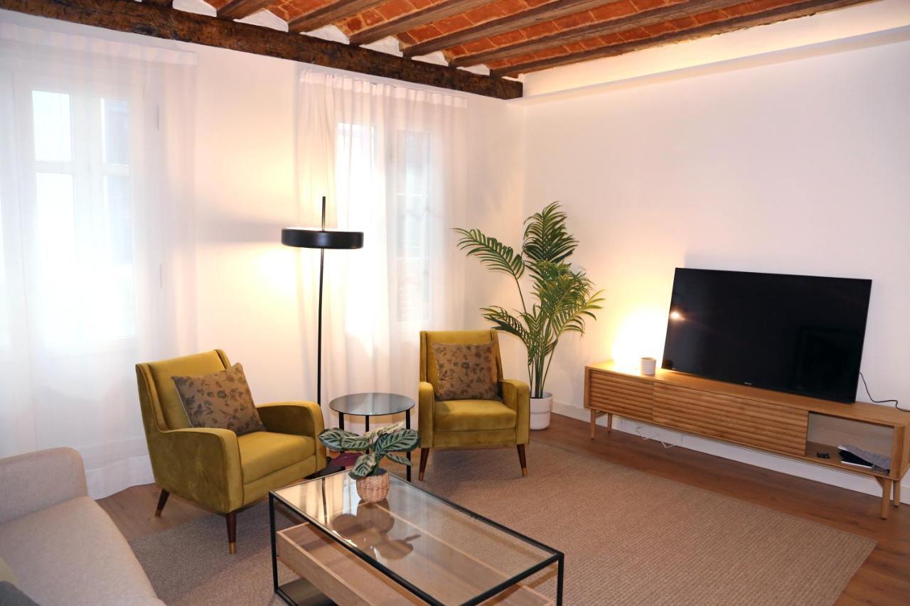 Premium En Pleno Casco Viejo De Apartamento *