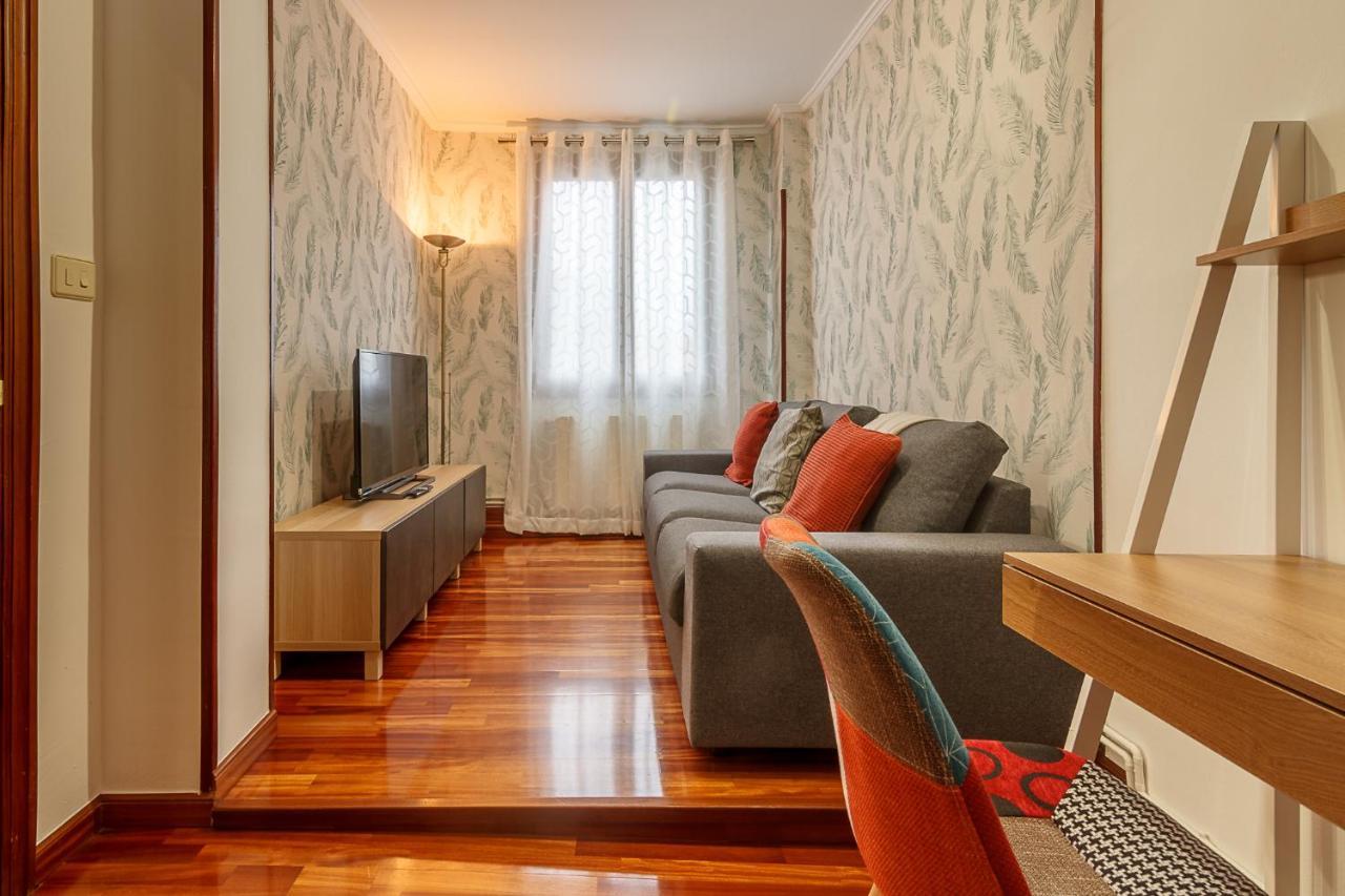 Vivienda Turistica En El Centro Reformada Con Wifi * Bilbao