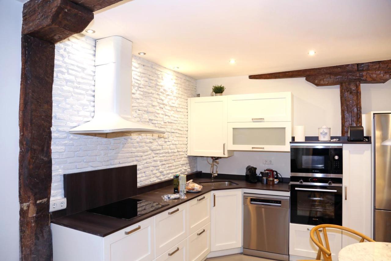Premium En Pleno Casco Viejo De *