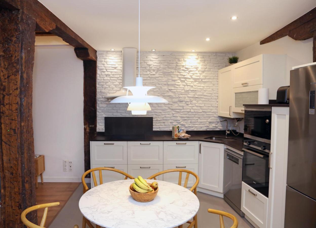 Premium En Pleno Casco Viejo De *