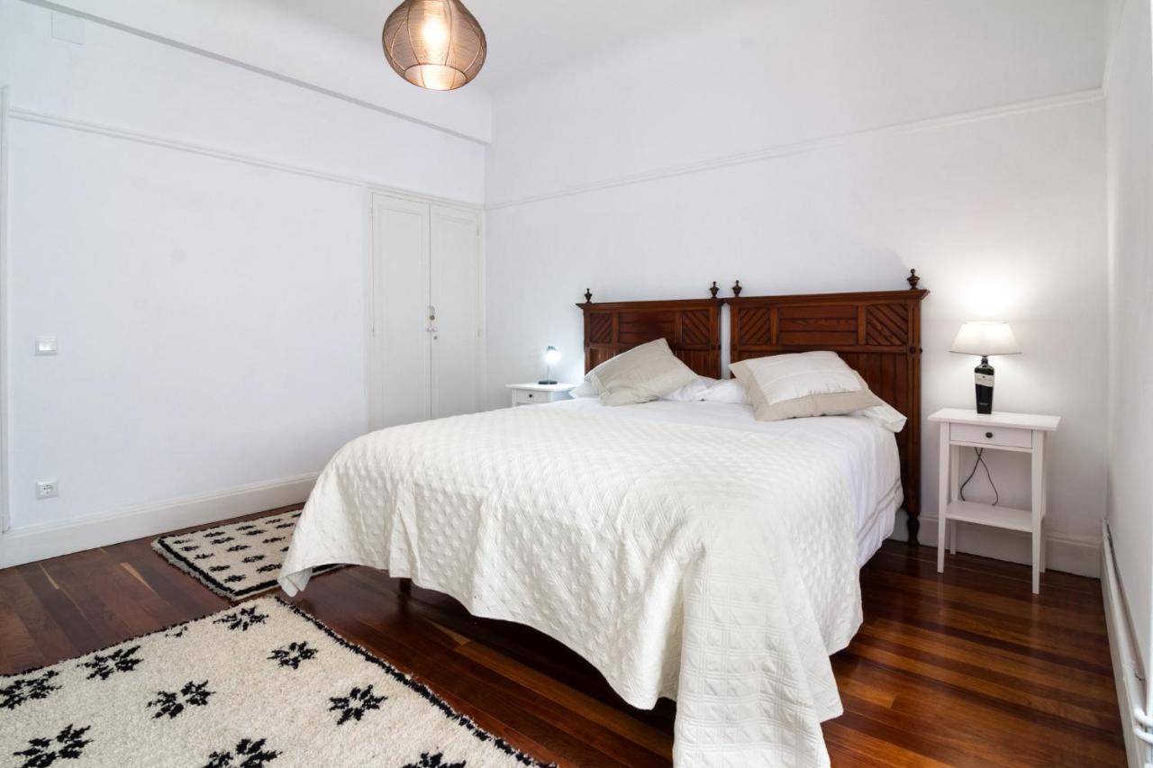 Gargantua Centro , Junto Al Guggenhein-ebi-363 Apartamento *