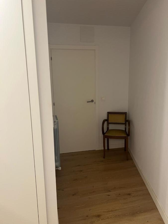 Palacete Frente Al Casco Viejo De Apartamento Bilbao