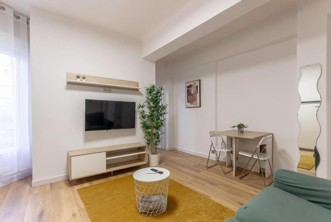 2 Paradas Al Cascoviejo, 1 Min Al Metro - Basarrate Apartamento Bilbao