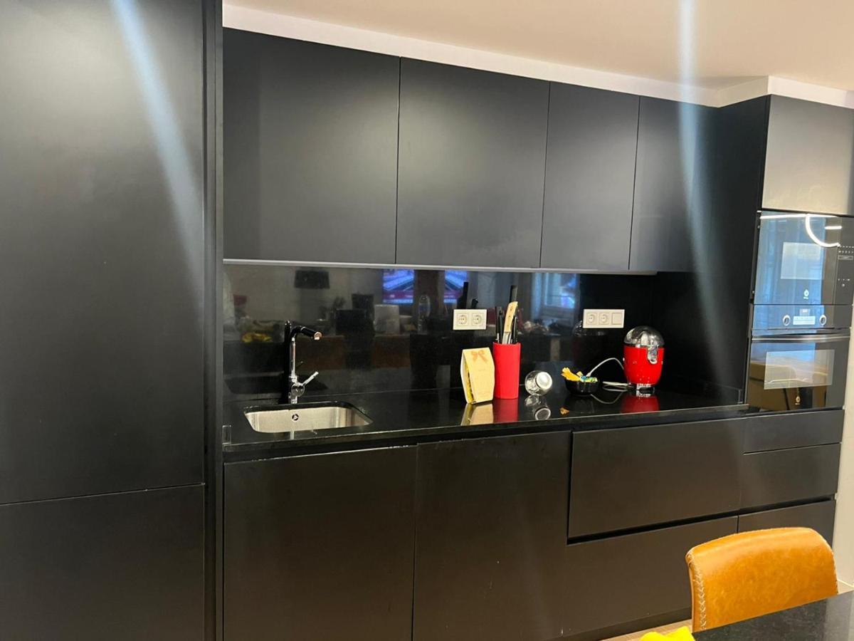 Apartamento Palacete Frente Al Casco Viejo De Bilbao