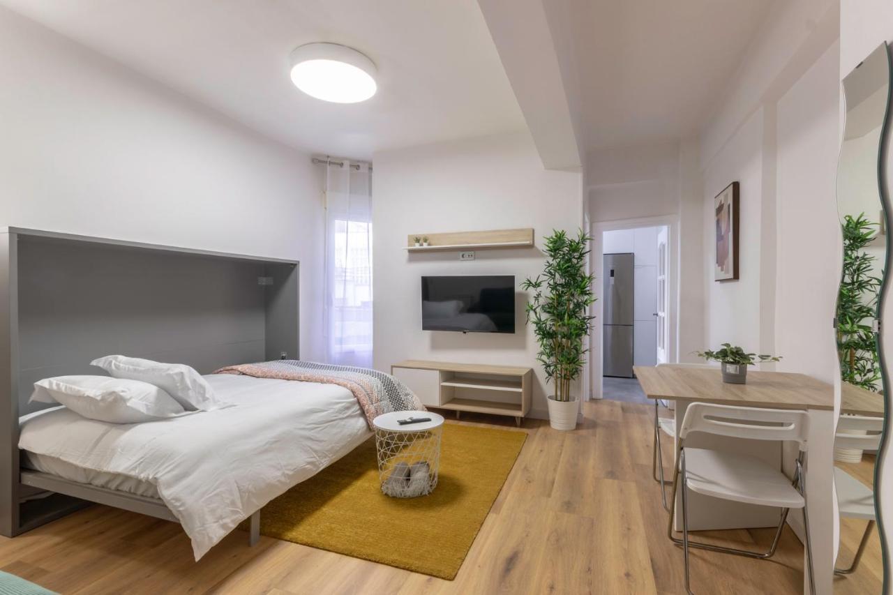 2 Paradas Al Cascoviejo, 1 Min Al Metro - Basarrate Apartamento *