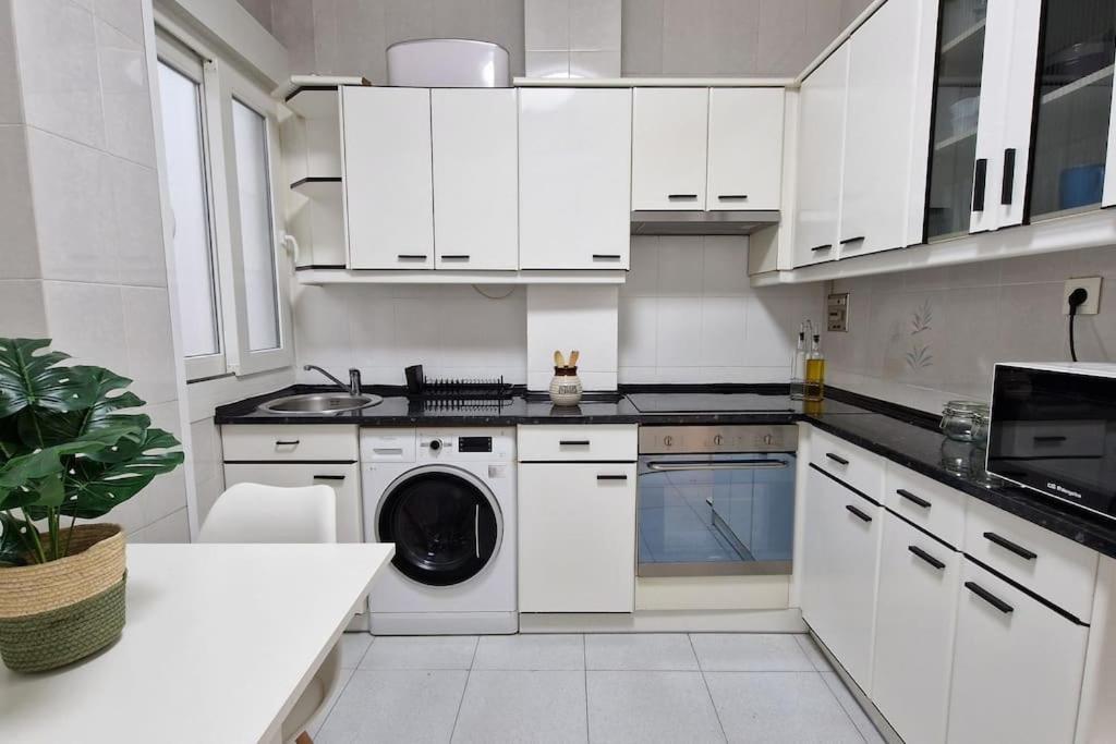 Apartamento Cozy In The Center By Aloha