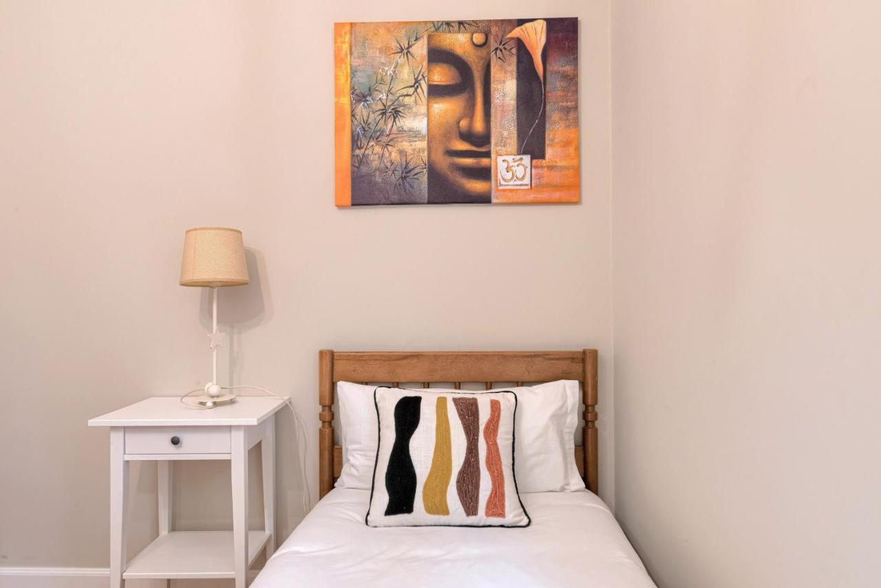 Apartment Vivienda Turistica Reformada En Zona Residencial Con Garaje Y Wifi *