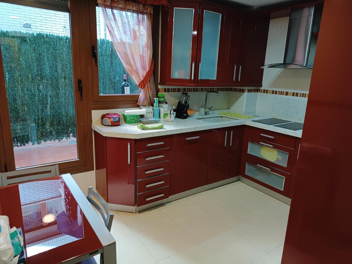 Karmelo Junto Al Metro Apartamento Bilbao