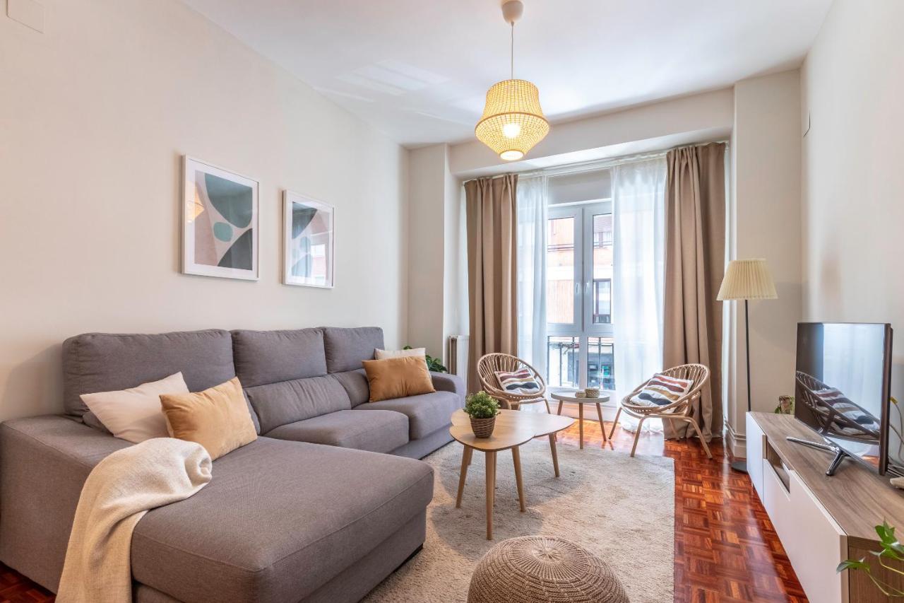 Spacious And Lovely In The Center Of Apartamento *