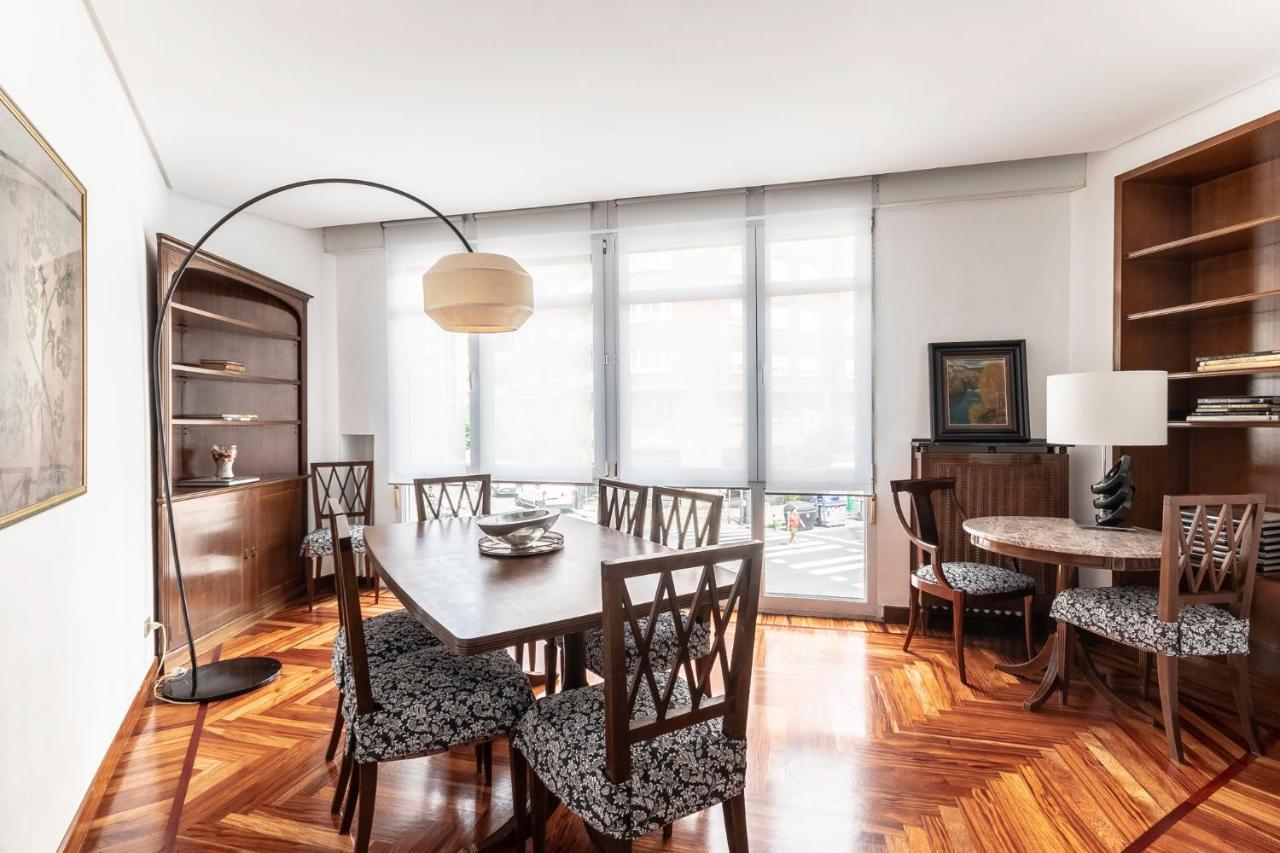 Elegancia Con Diseno Clasico Apartamento Bilbao