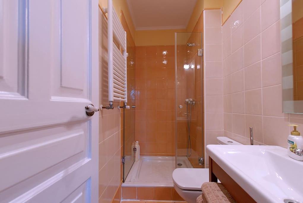 Apartamento Apartamento En Casa Con Jardin + Garaje. E-bi-201 Bilbao