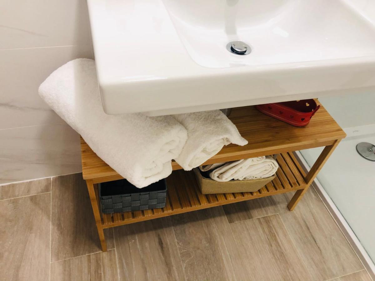 Pensión Con Bano Privado