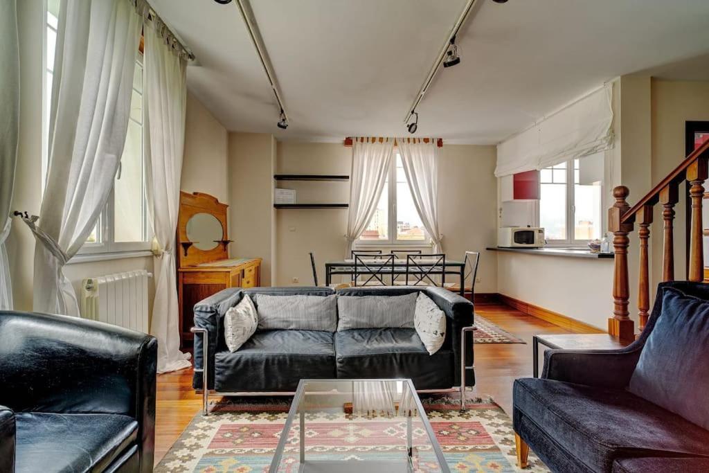Apartamento Duplex En Chalet Climatizado Y Garaje E-bi-200 Bilbao