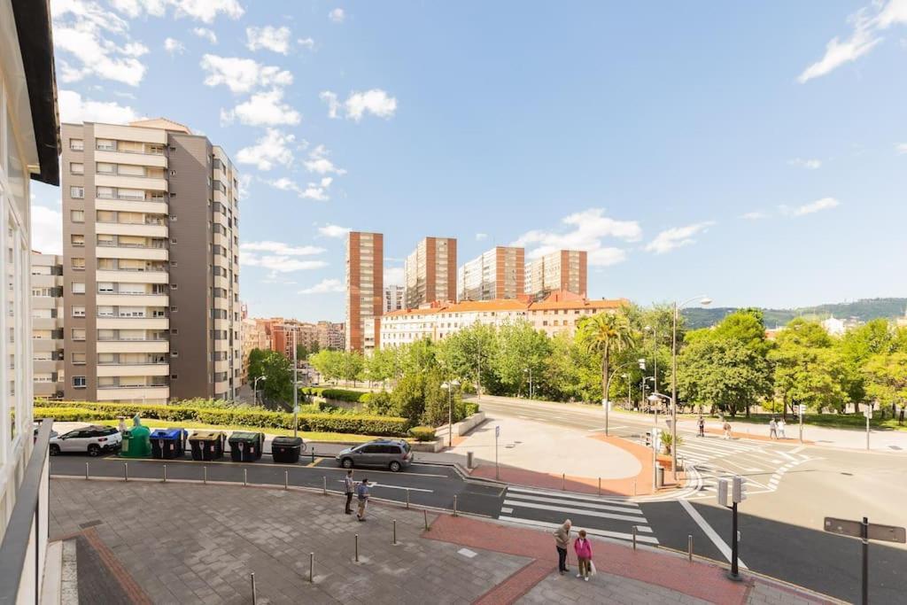 Frente Al Parque, En El Centro Apartamento *