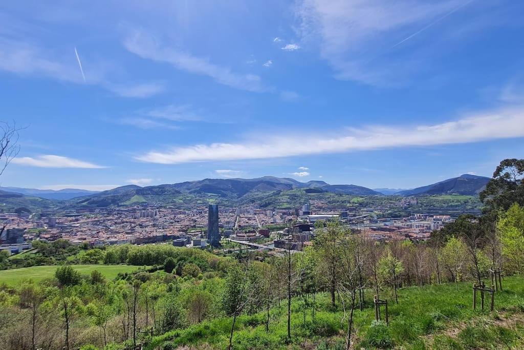 Nuevo, Luminoso Y Centrico. Parking Gratis Bilbao