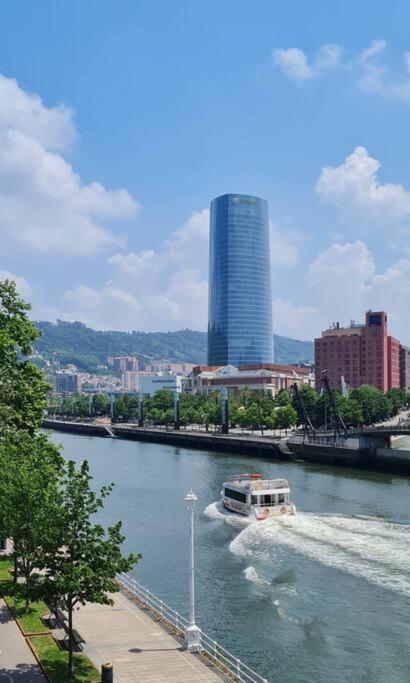 Apartamento Nuevo, Luminoso Y Centrico. Parking Gratis Bilbao