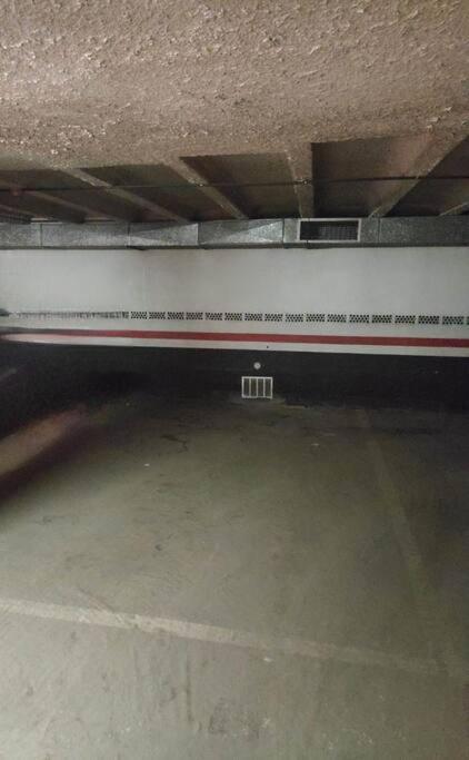 Apartamento Nuevo, Luminoso Y Centrico. Parking Gratis Bilbao