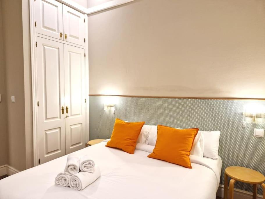 Gran Via & Parking Gratis By Aloha * Bilbao