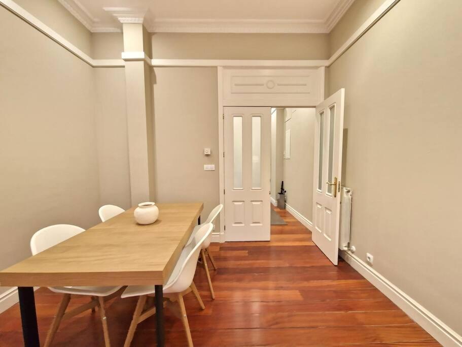 Apartamento Gran Via & Parking Gratis By Aloha