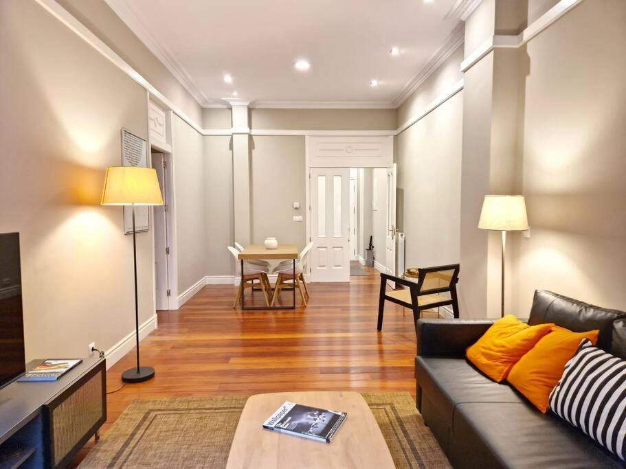 Gran Via & Parking Gratis By Aloha Apartamento *