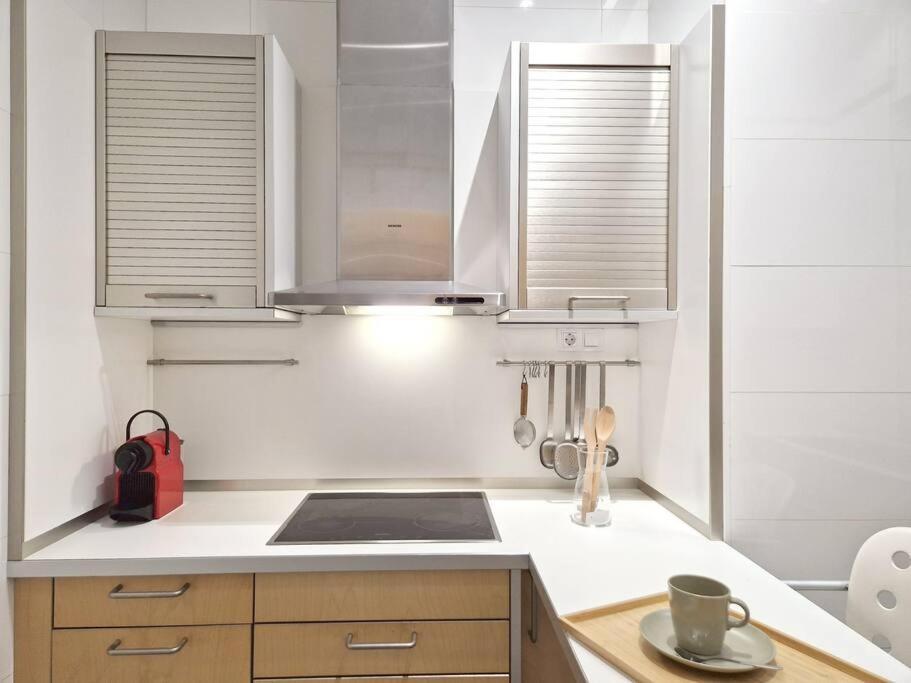 Apartamento Gran Via & Parking Gratis By Aloha *