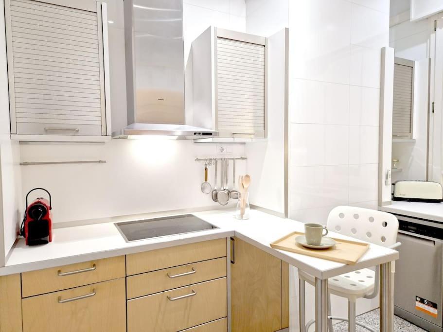 Apartamento Gran Via & Parking Gratis By Aloha *