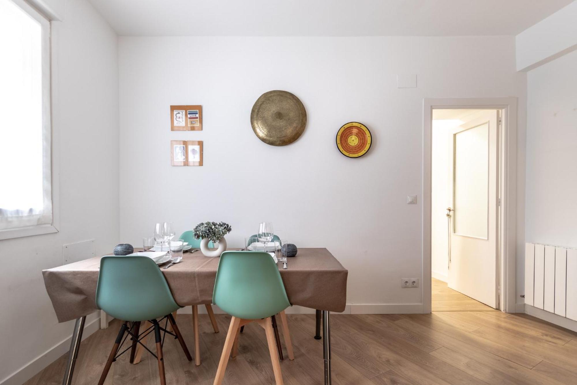 Amplio Y Acogedor Junto Al Ayuntamiento Apartamento