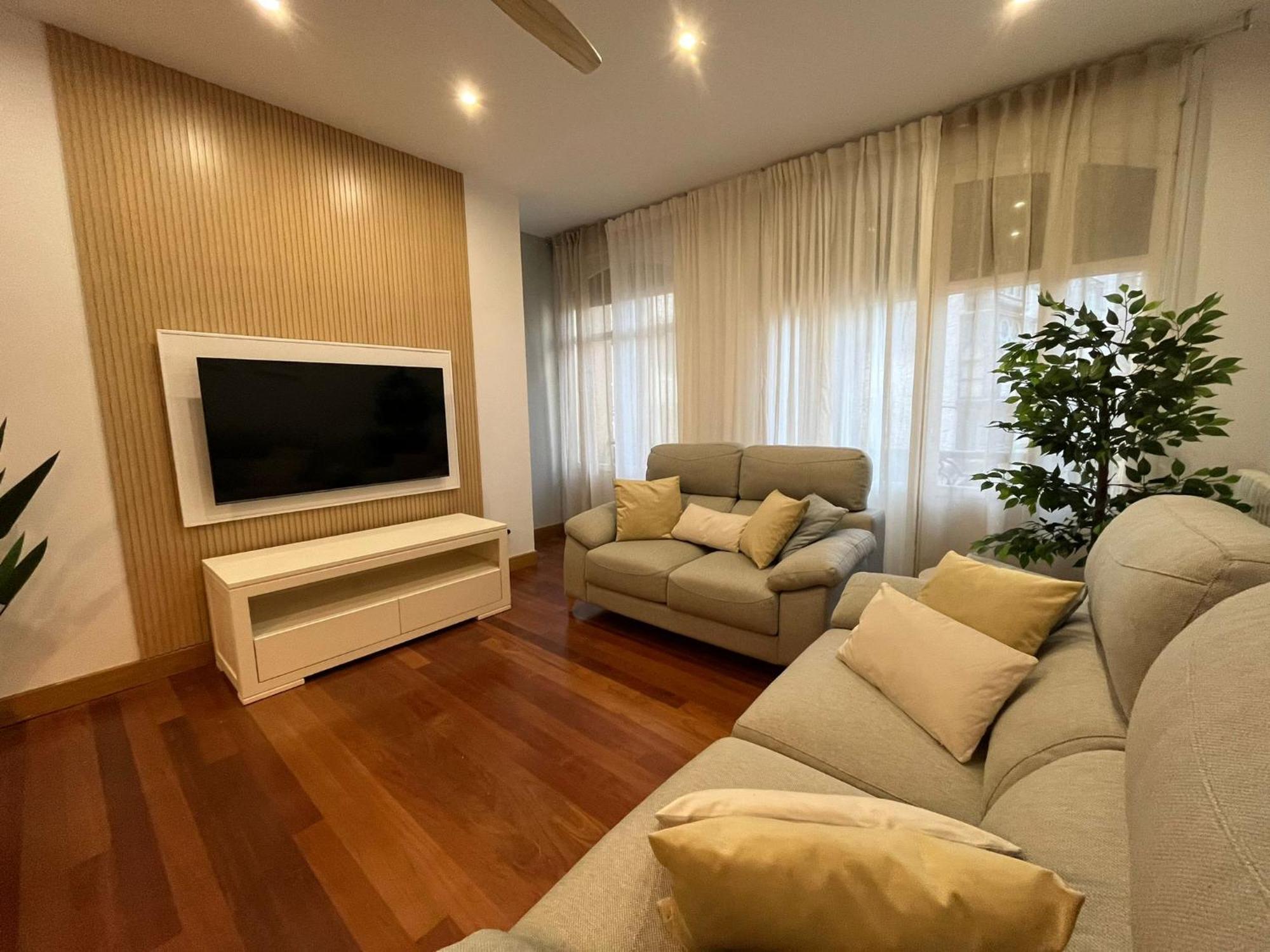 Apartamento Old Town Core Next To Plaza Nueva