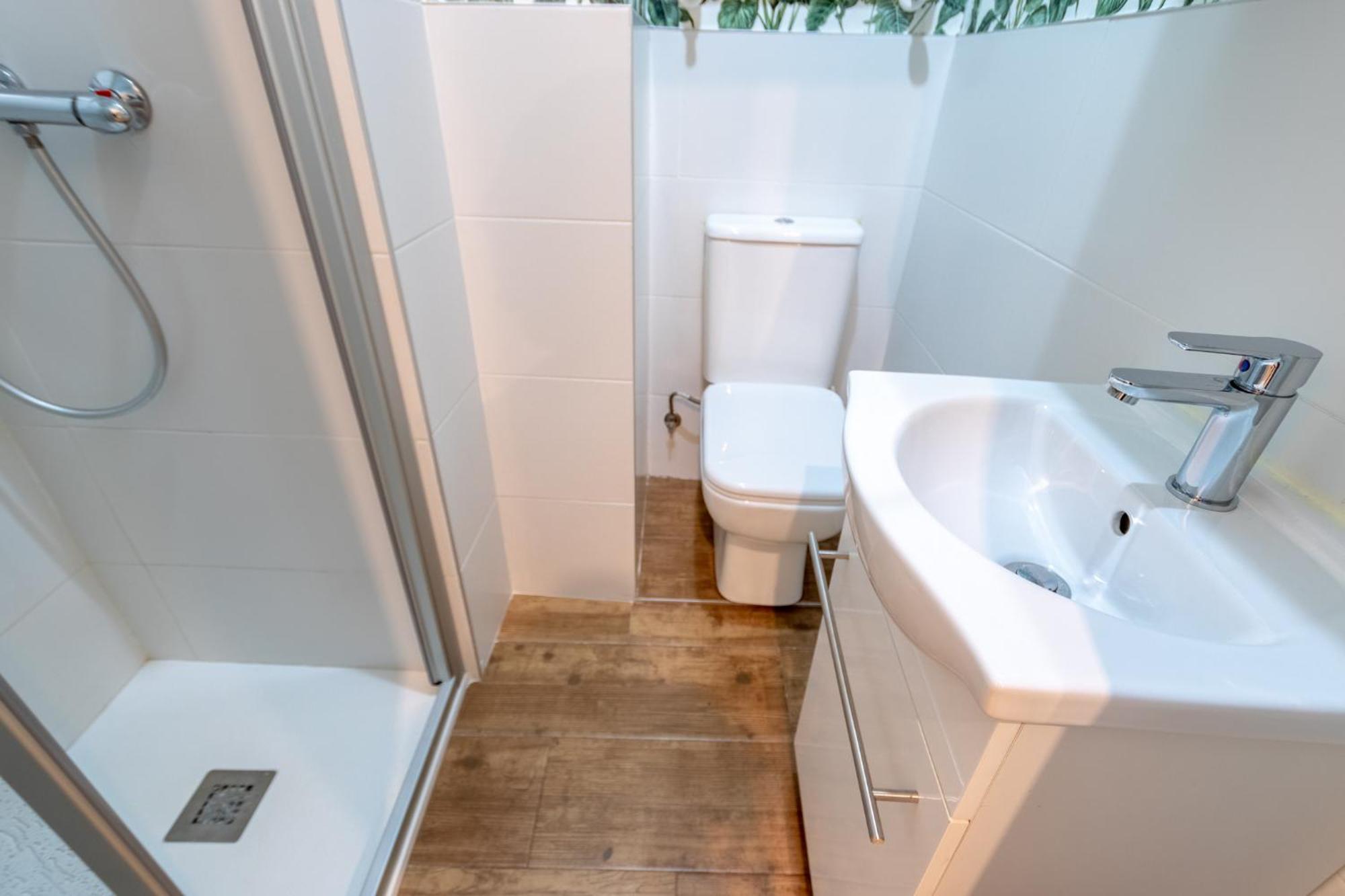 Amplio Y Acogedor Junto Al Ayuntamiento Apartamento