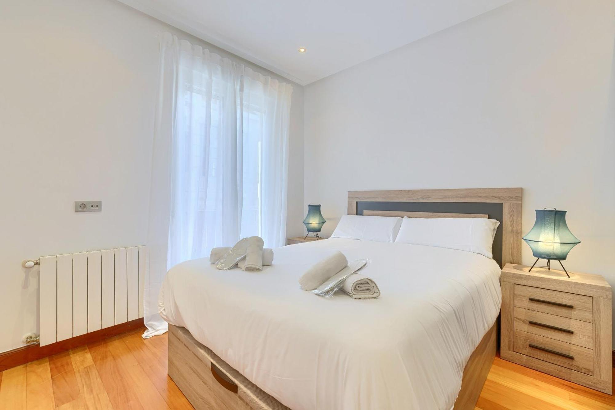 Ayuntamiento Cerca Del Casco Viejo & Parking Apartment *