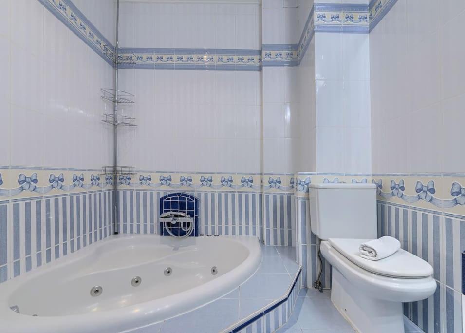 San Mames Football & Parking Apartment *