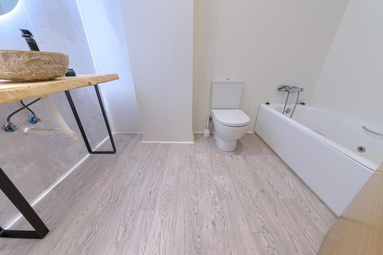 Prim 9 Izquierda Apartamento