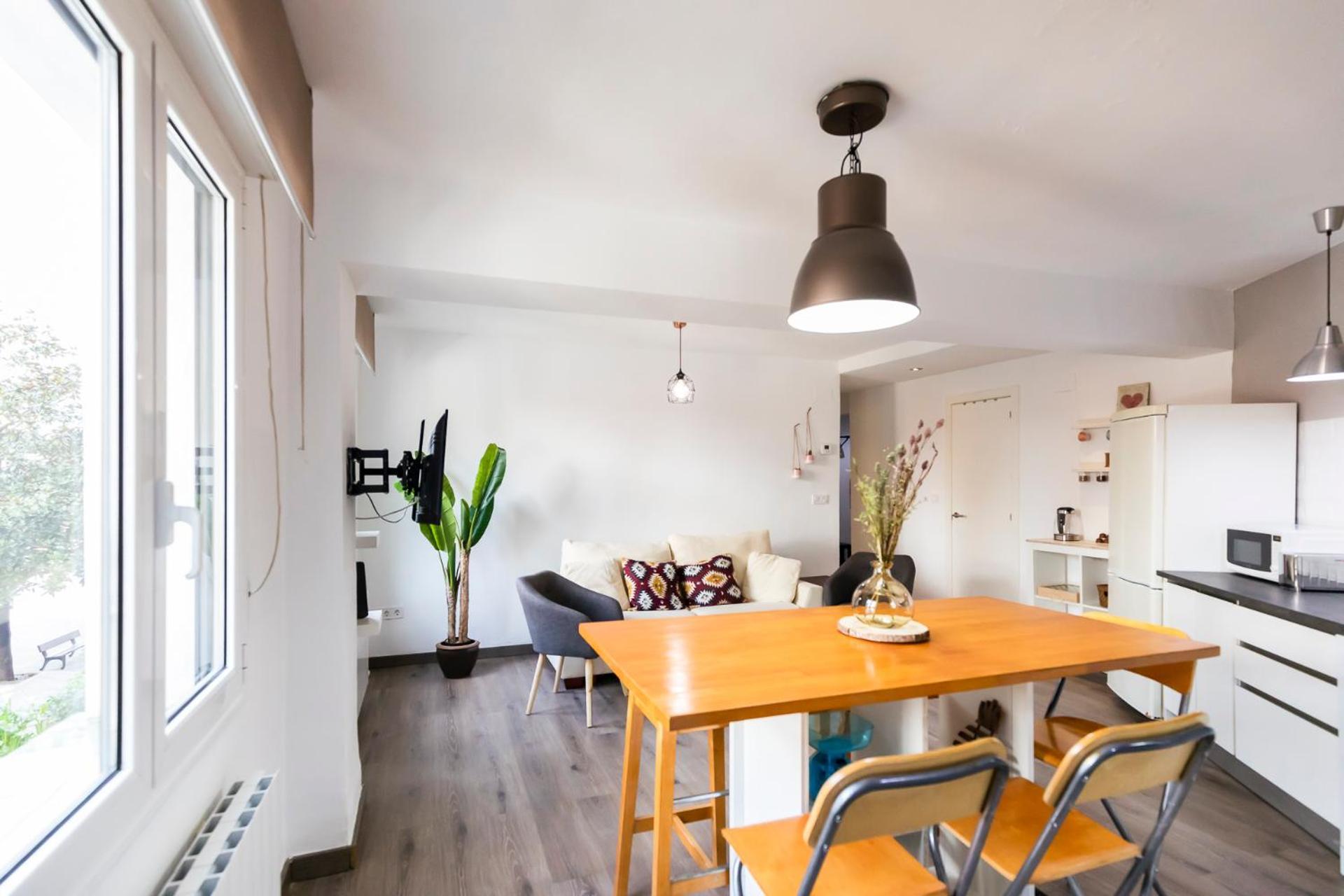 Apartamento Akomodat En Luminoso Junto Al Paseo De La Ria Bilbao