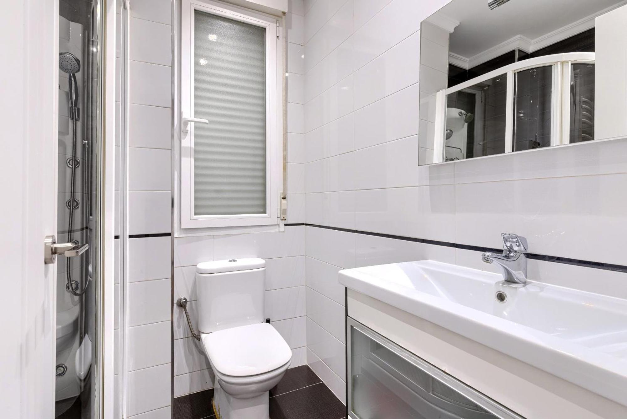 Encantadora Vivienda Turistica A Orillas De La Ria * Bilbao