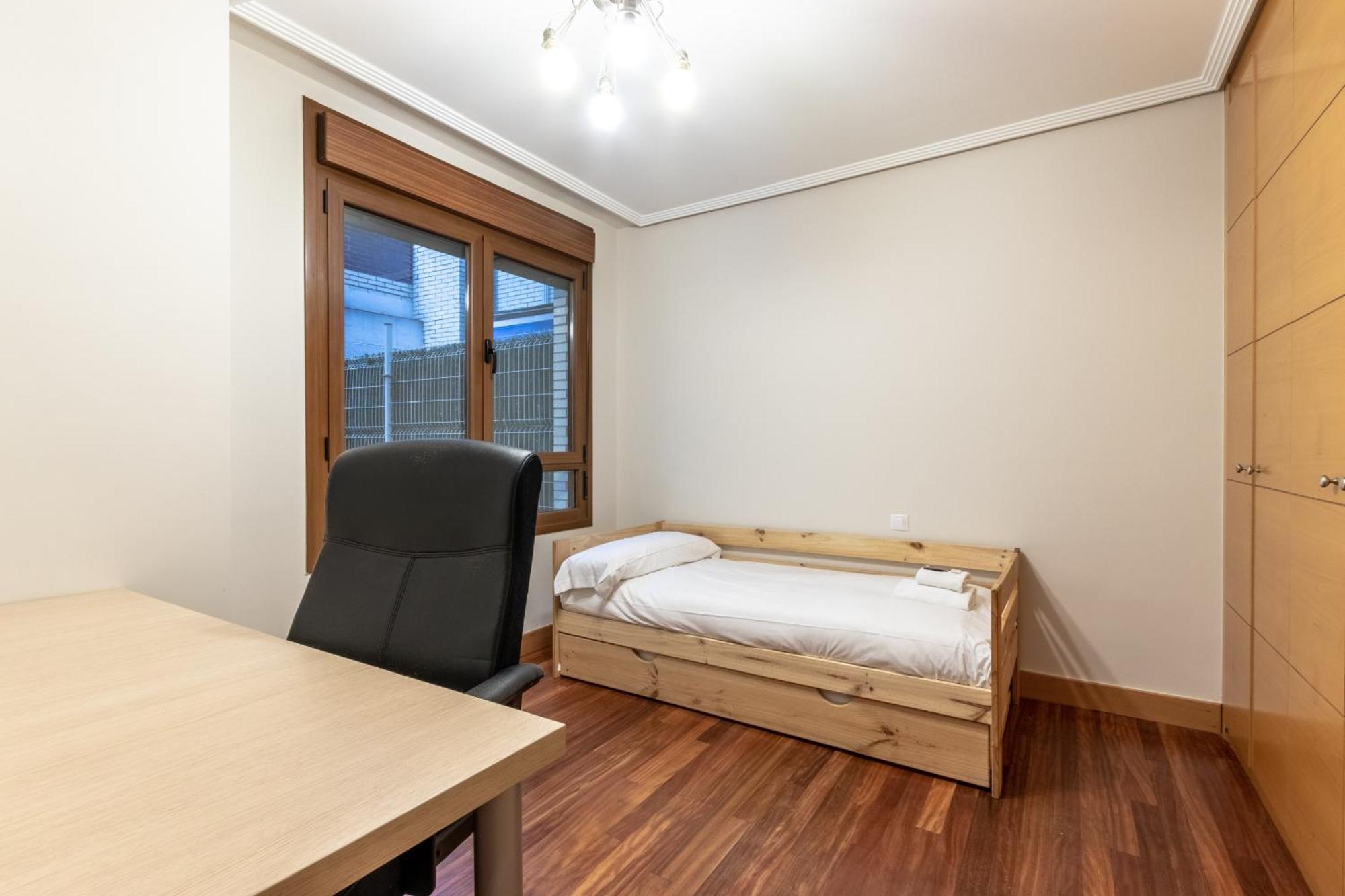 Zabalbide By People Apartment Bilbao