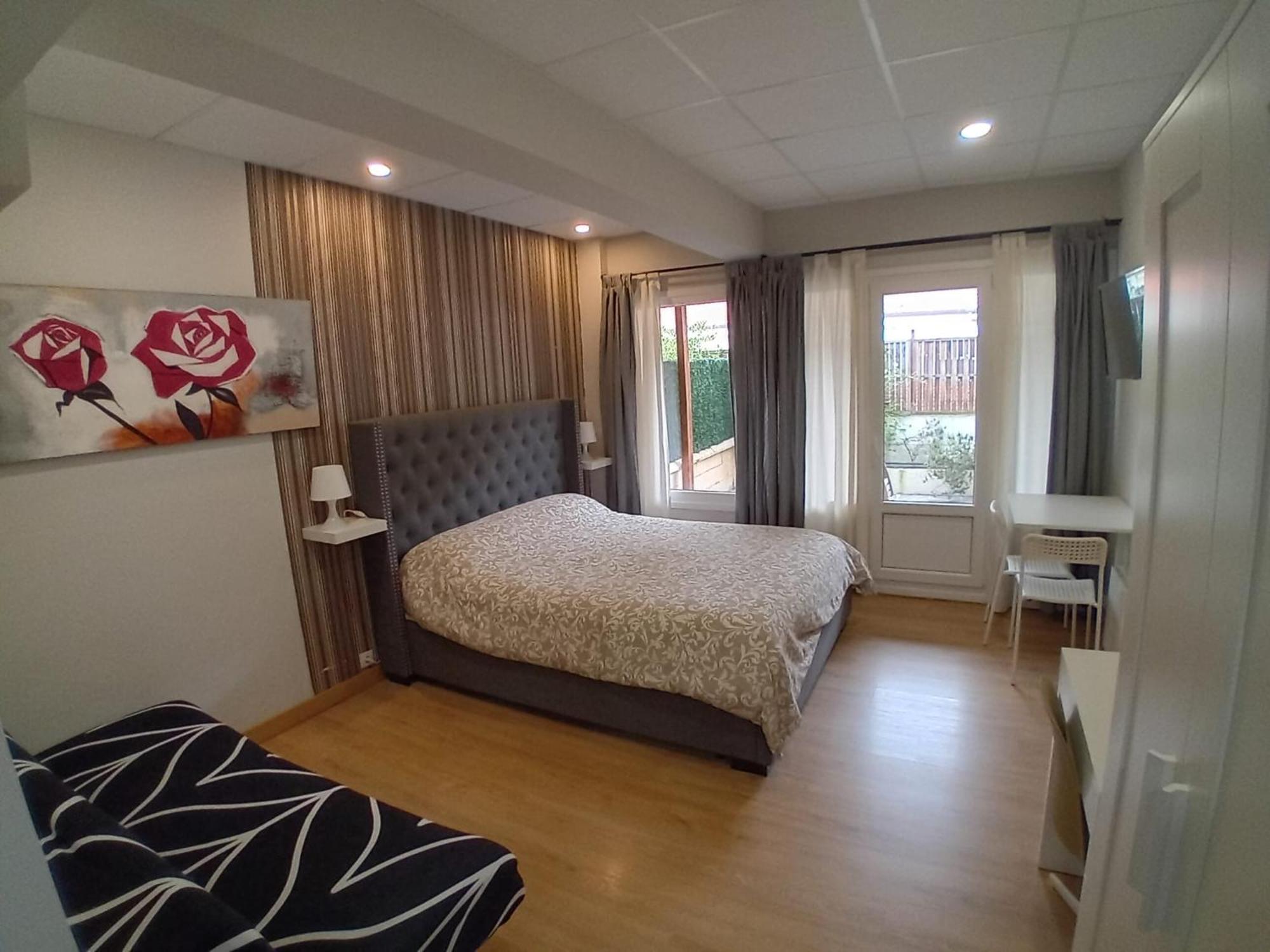 Apartahotel Estudio Deusto