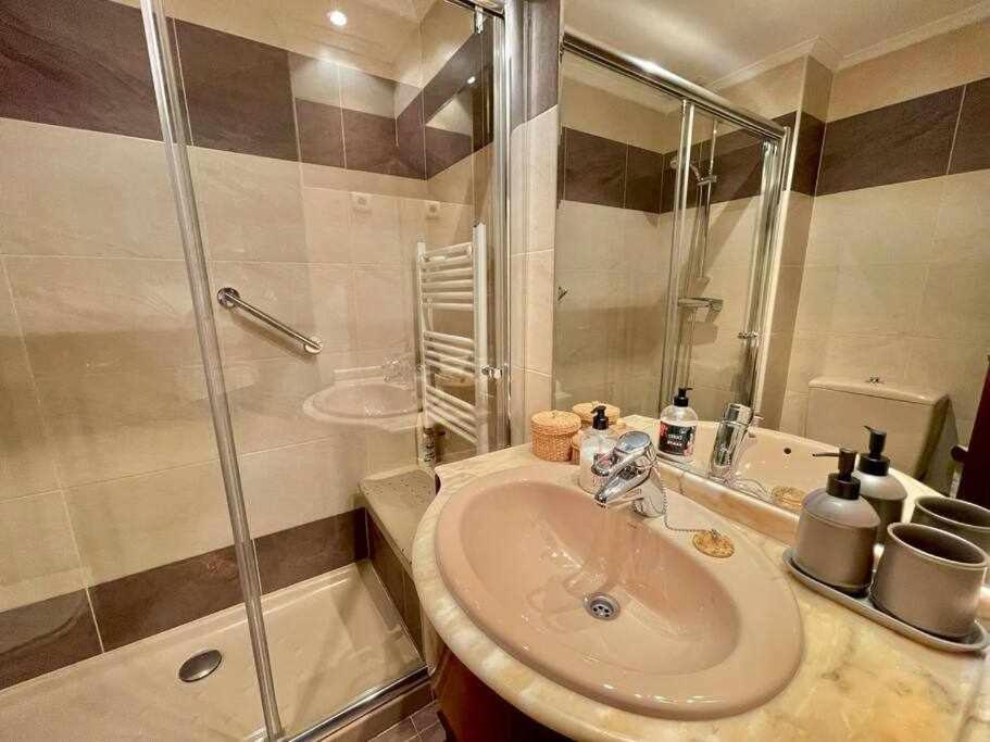 Amatxo Maitia Amplio Piso En Zona Residencial Apartamento