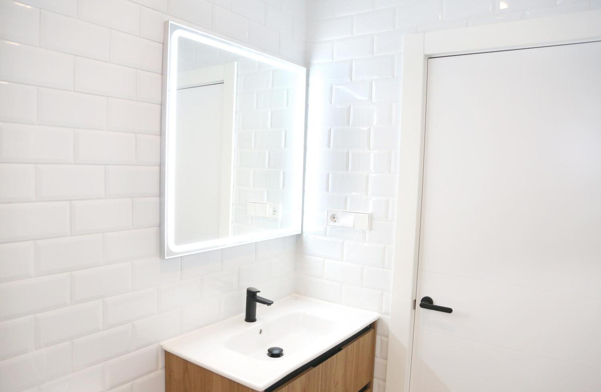 Apartamento Piso Boutique Frente Al Casco Viejo De *