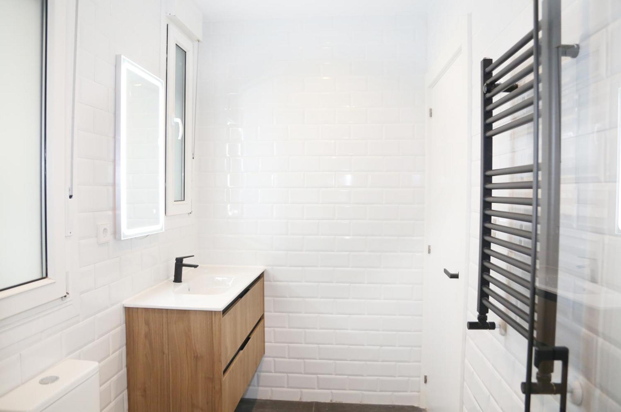 Apartamento Piso Boutique Frente Al Casco Viejo De *