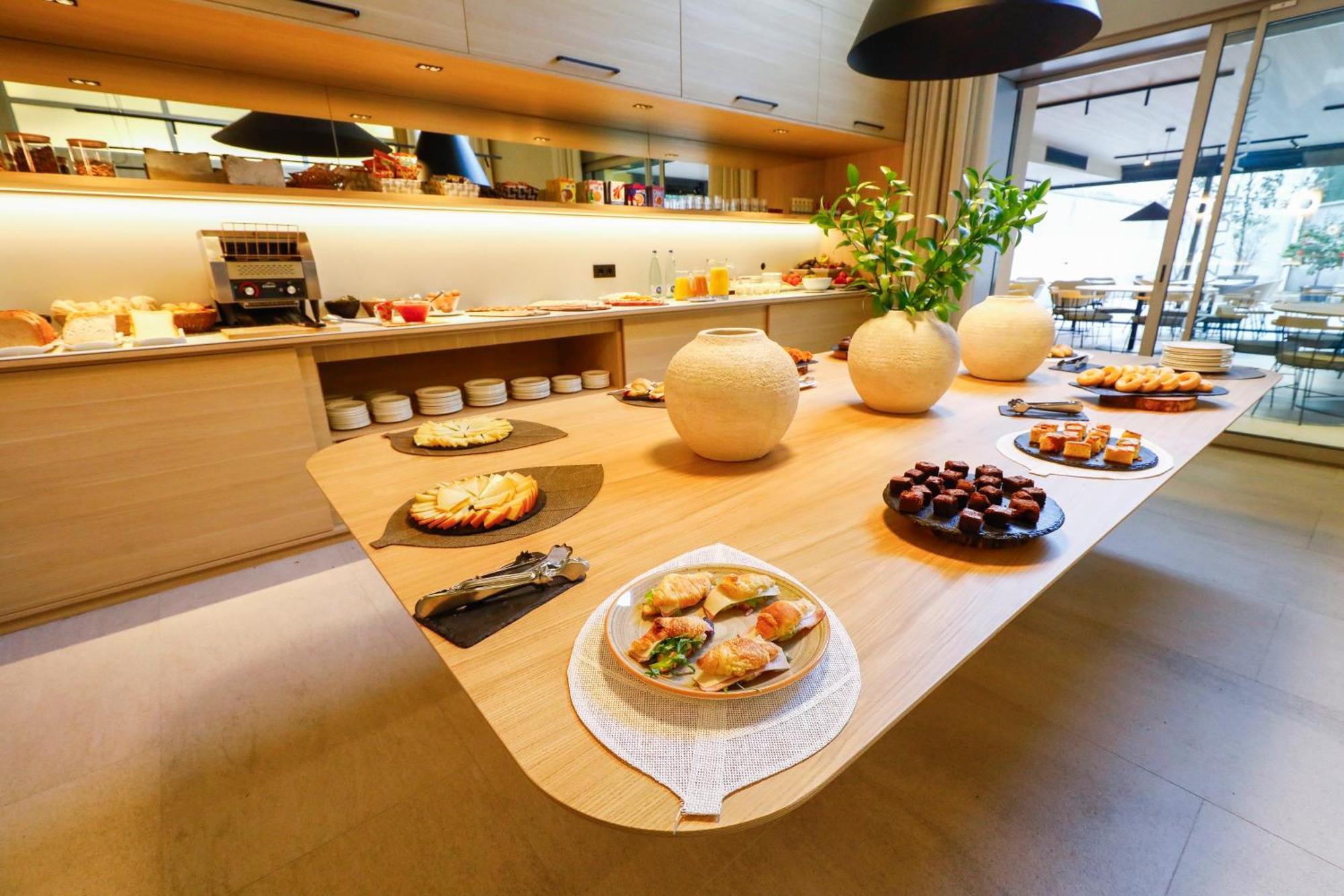 Zenit Hotel 4*