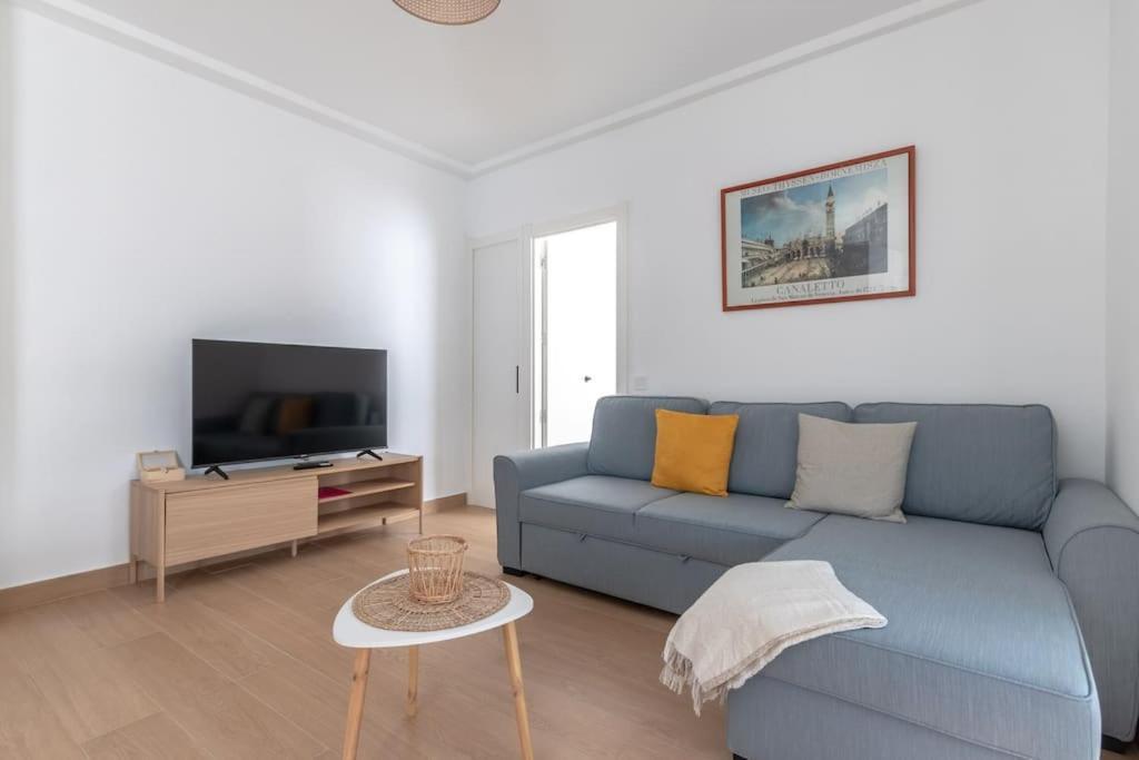 Apartamento Piso Renovado Cerca Del Ayuntamiento Y Del Metro *