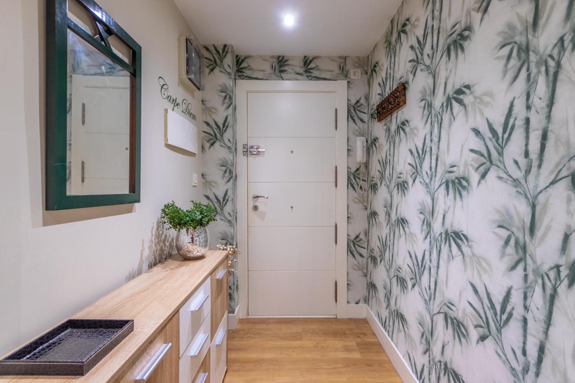 Apartamento En Licenciado Poza *