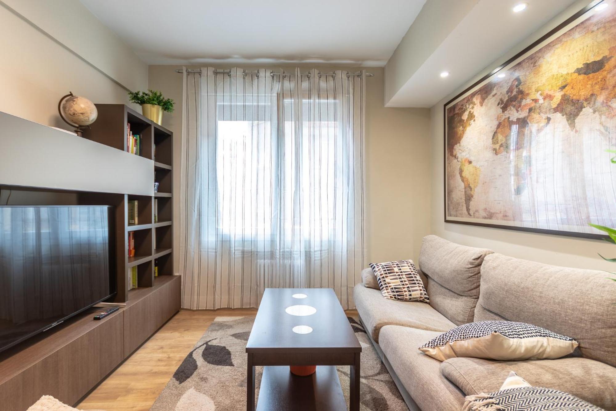 En Licenciado Poza Apartamento *