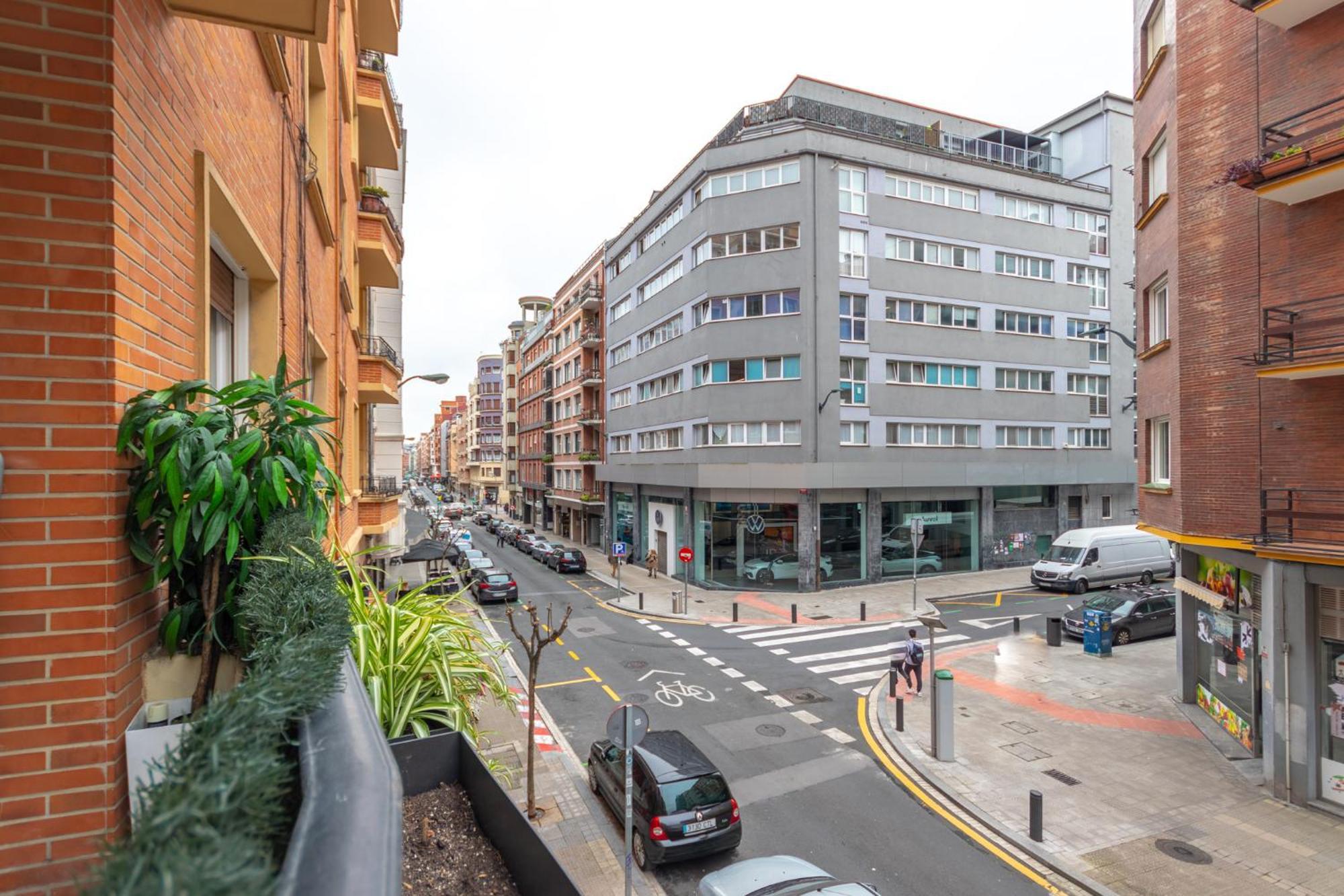 Apartamento En Licenciado Poza *