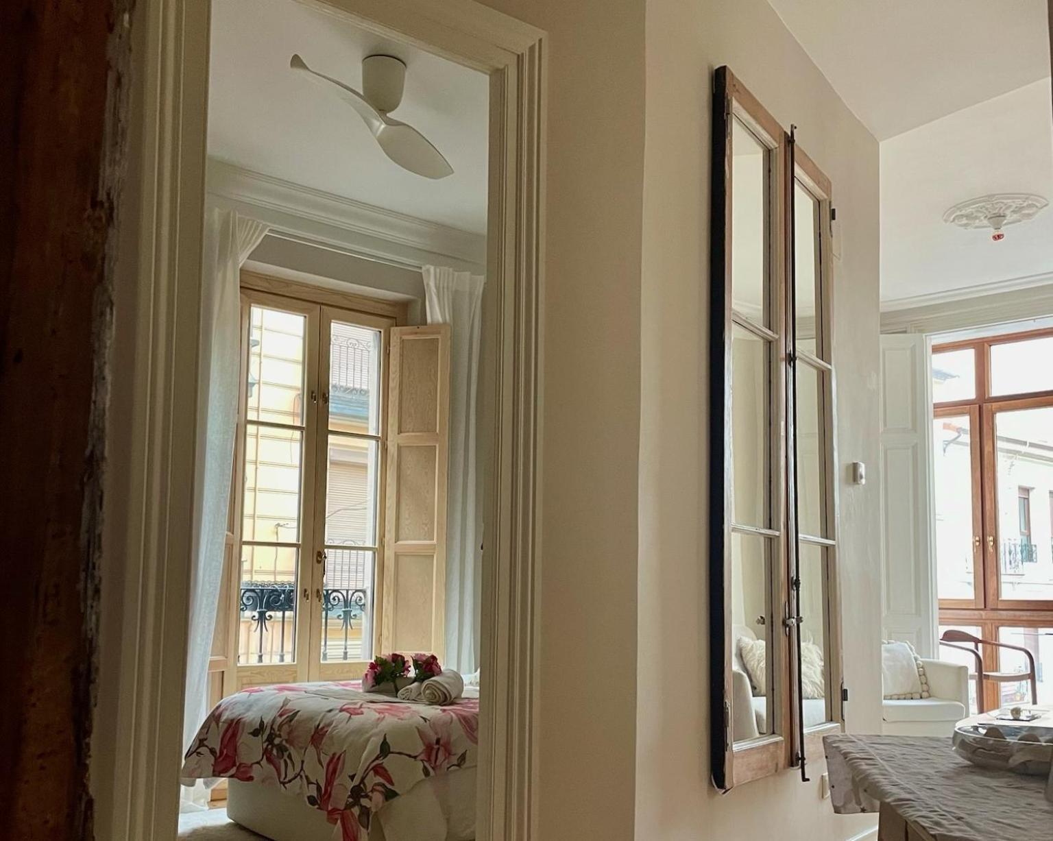 Apartment Monappart Cristo Historic With Parking *