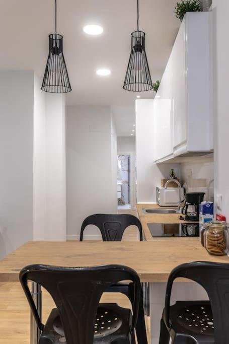 Apartamento Gran Apto A 5 Min De Casco Viejo. Familias, Grupos *