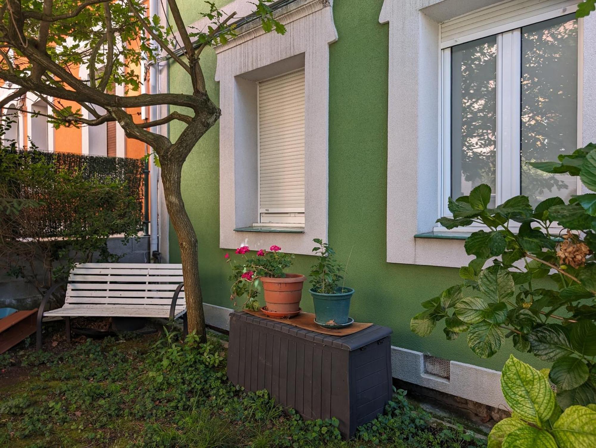 Jardin Secreto By Oasis Ebi 2374 * Bilbao